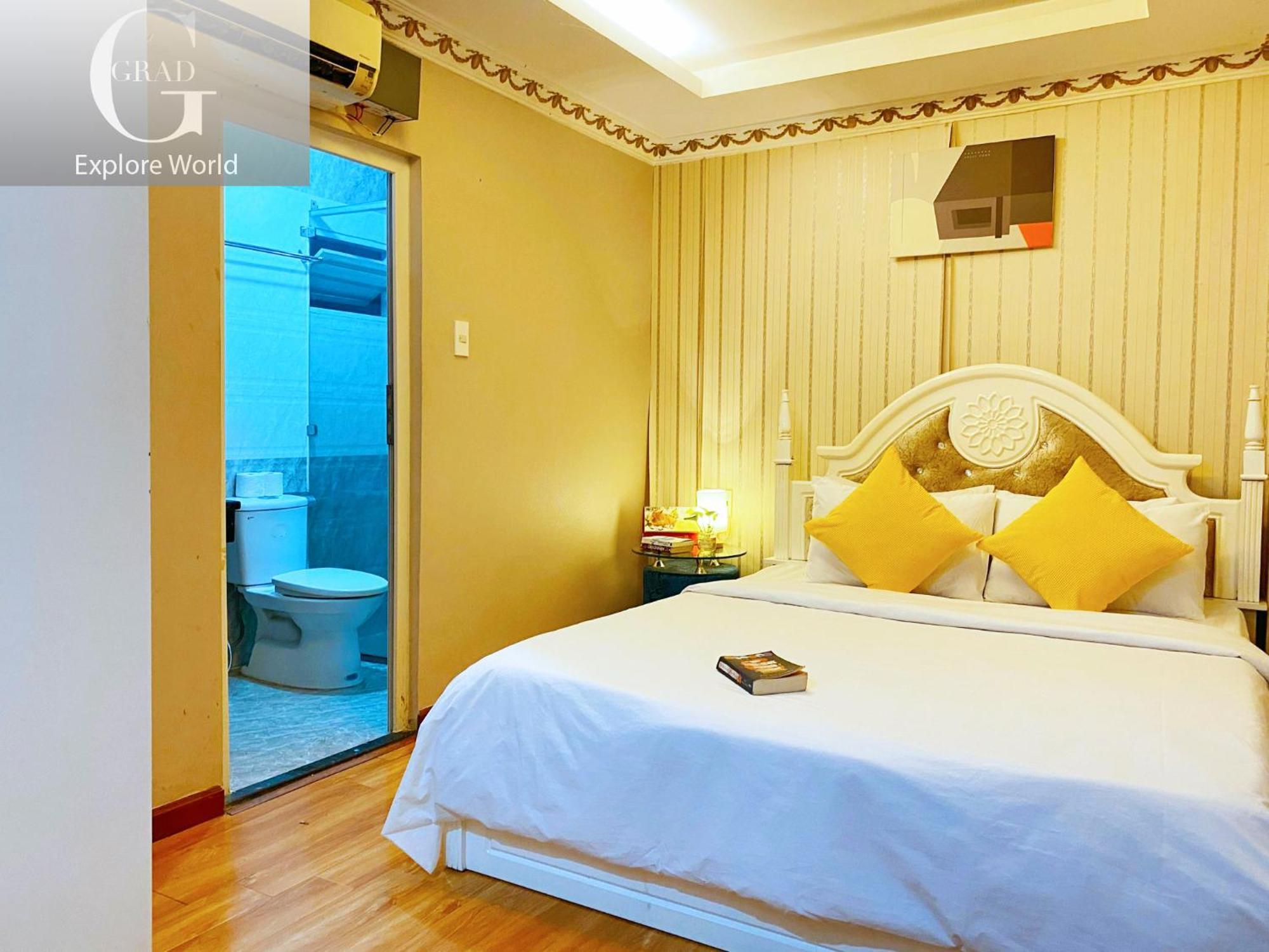 Crowne Bui Vien Hotel *